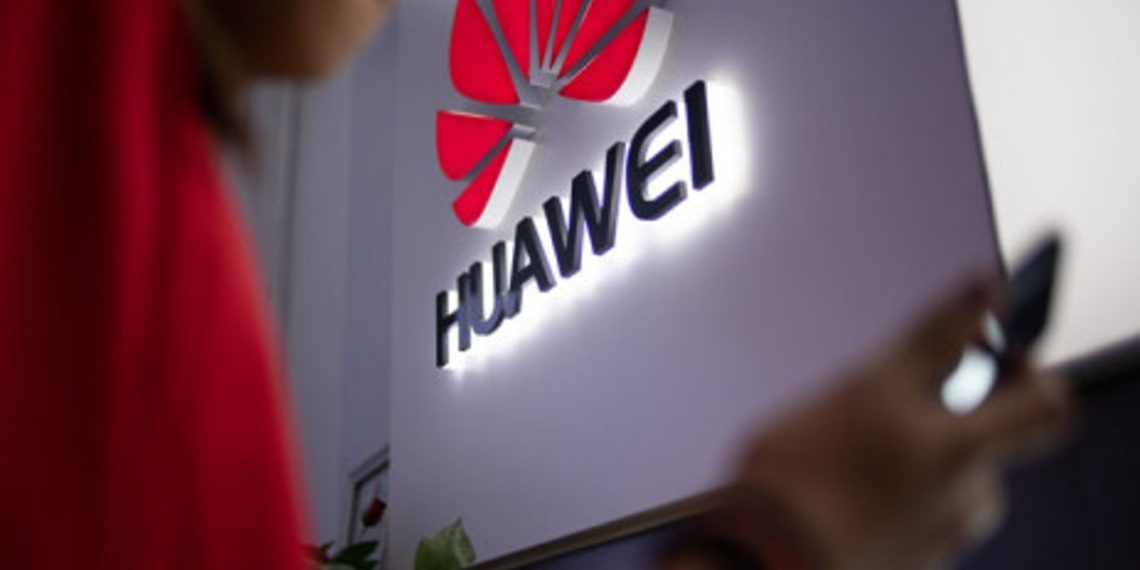 Huawei delay 3months launch phone