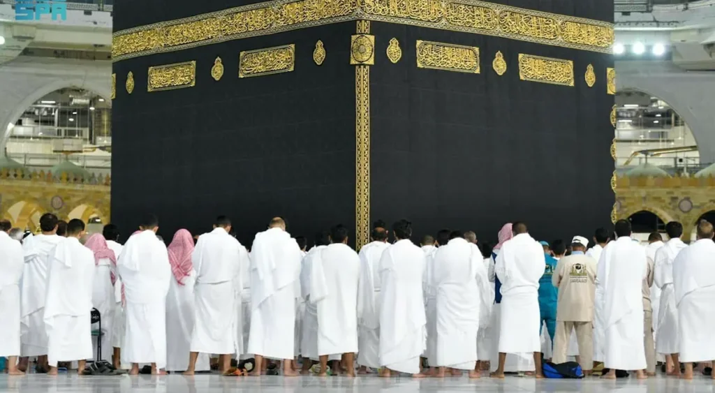 Pakistan Private Hajj Scheme Faces Low Registration as 16,000 Spots Remain Vacant