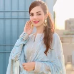 Pakistani Actress Komal Meer