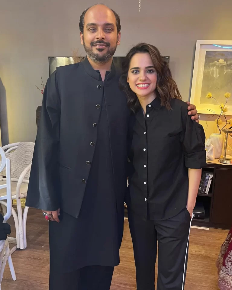 Rabya Kulsoom and Wajahat Hussain in Mannat Muraad drama