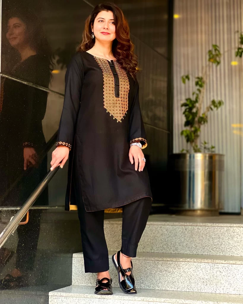 Najiba Faiz - Gallery image 3