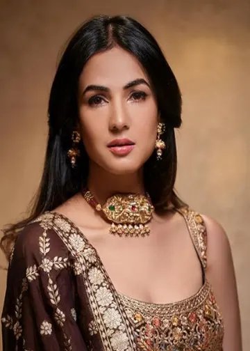 6 Things You Probably Didn't Know About 'Jannat' Actress Sonal Chauhan