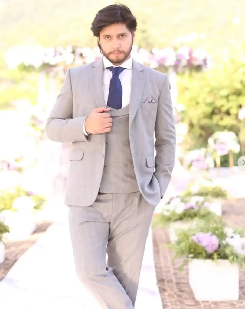 Arez Ahmed - Gallery image 2