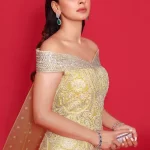 Saba Qamar 