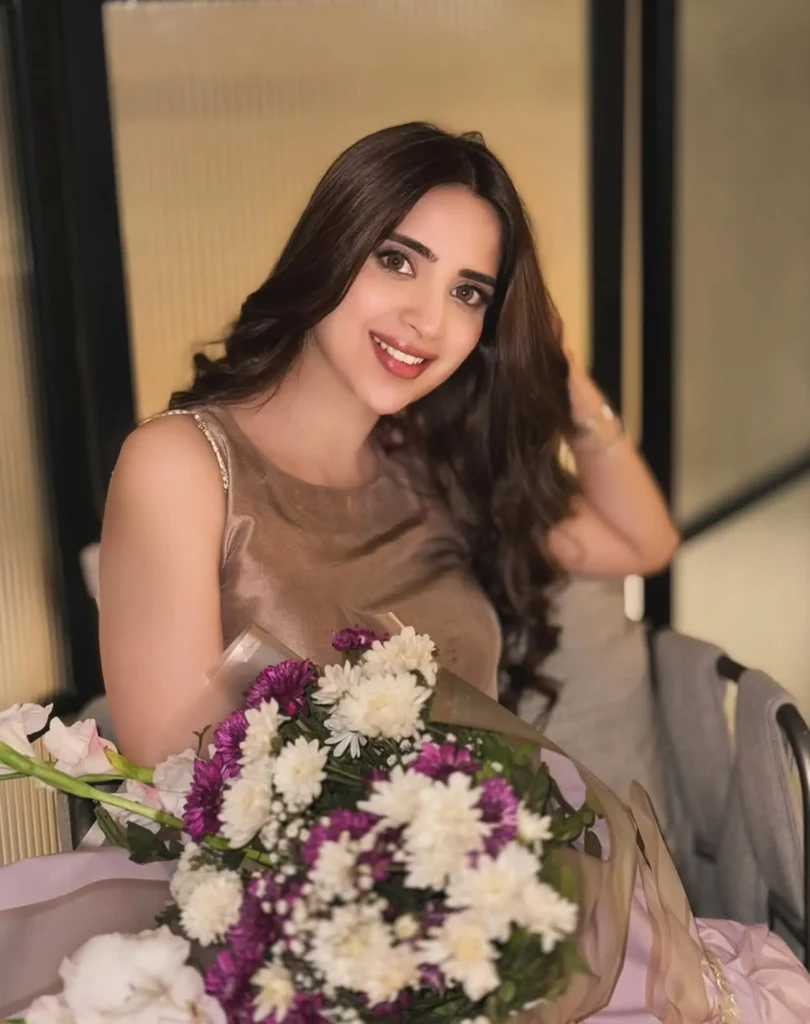 Saboor Aly - Gallery image 2