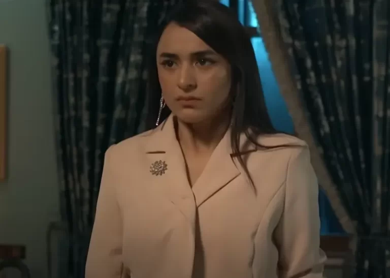 Yumna Zaidi in Tere Bin Geo TV Drama Cast