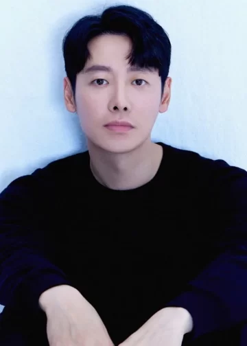 Kim Dong-Wook