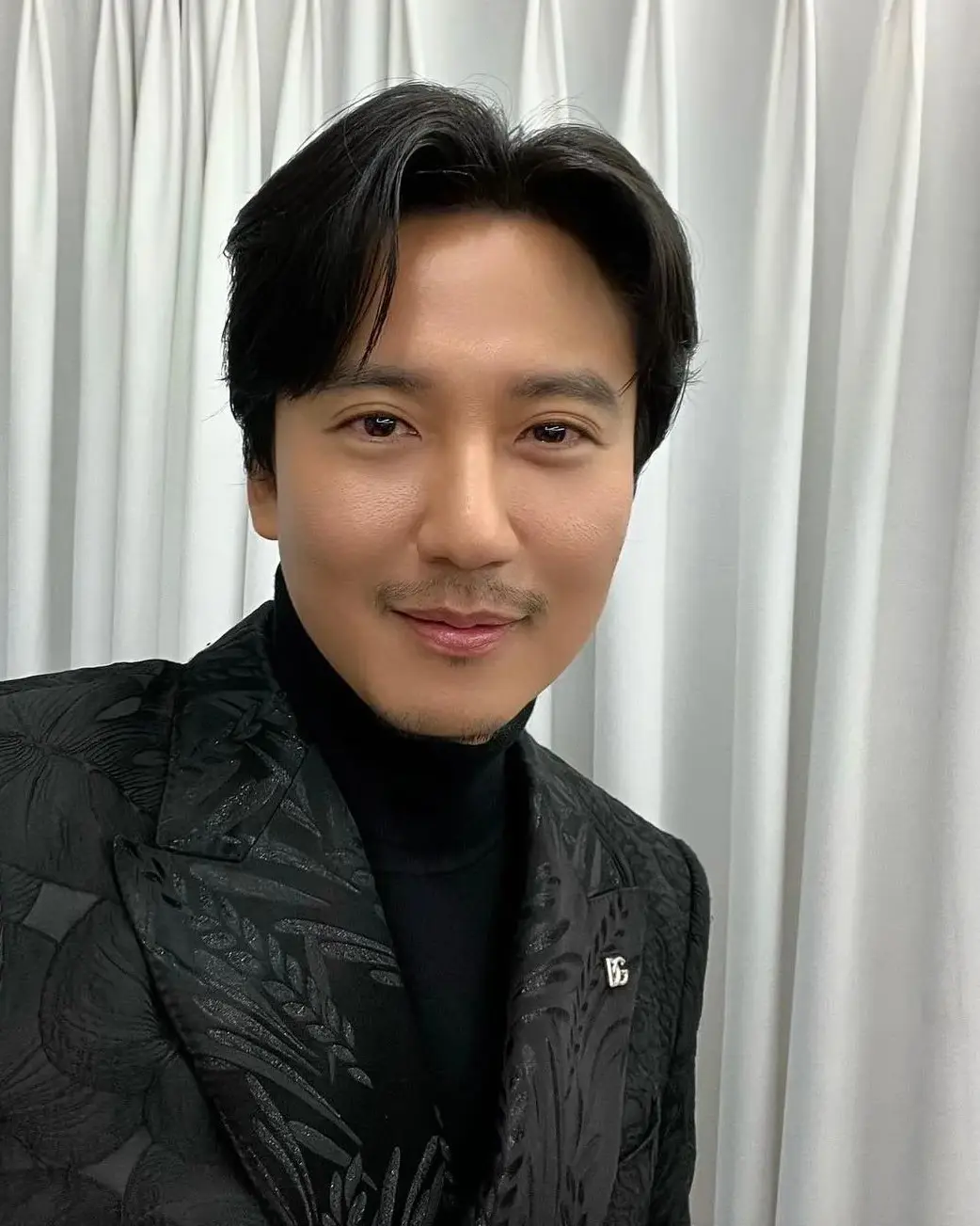 Kim Nam-Gil as Lee Yoon in Song of the Bandits Kdrama 2023