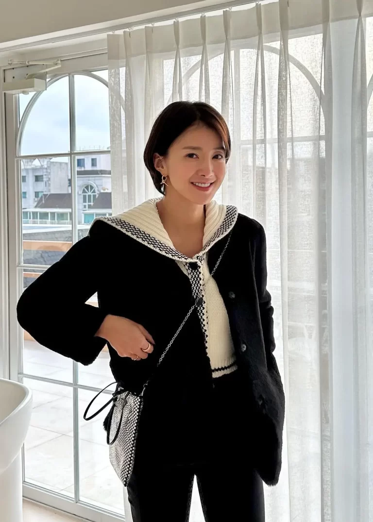 Lee Si-Young as Seo Yi Kyung in Sweet Home Season 2 Kdrama 2023