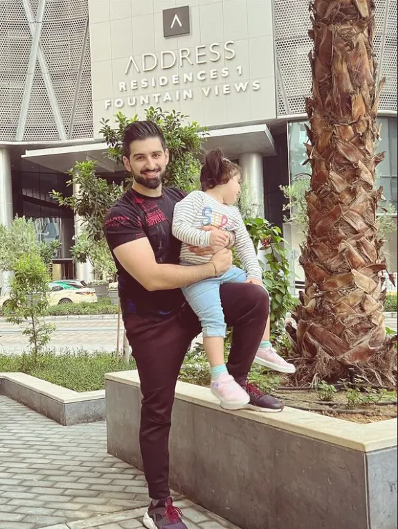 Muneeb Butt With her Daughter Amal
