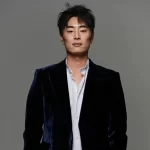 Black Night Netflix Kdrama Cast Park Jun-Hyuk as winner 1
