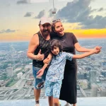 Yasir Nawaz with Family in Dubai vacation