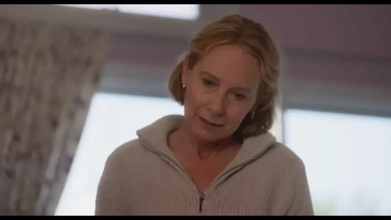 Amy Ryan in Beau Is Afraid (2023)