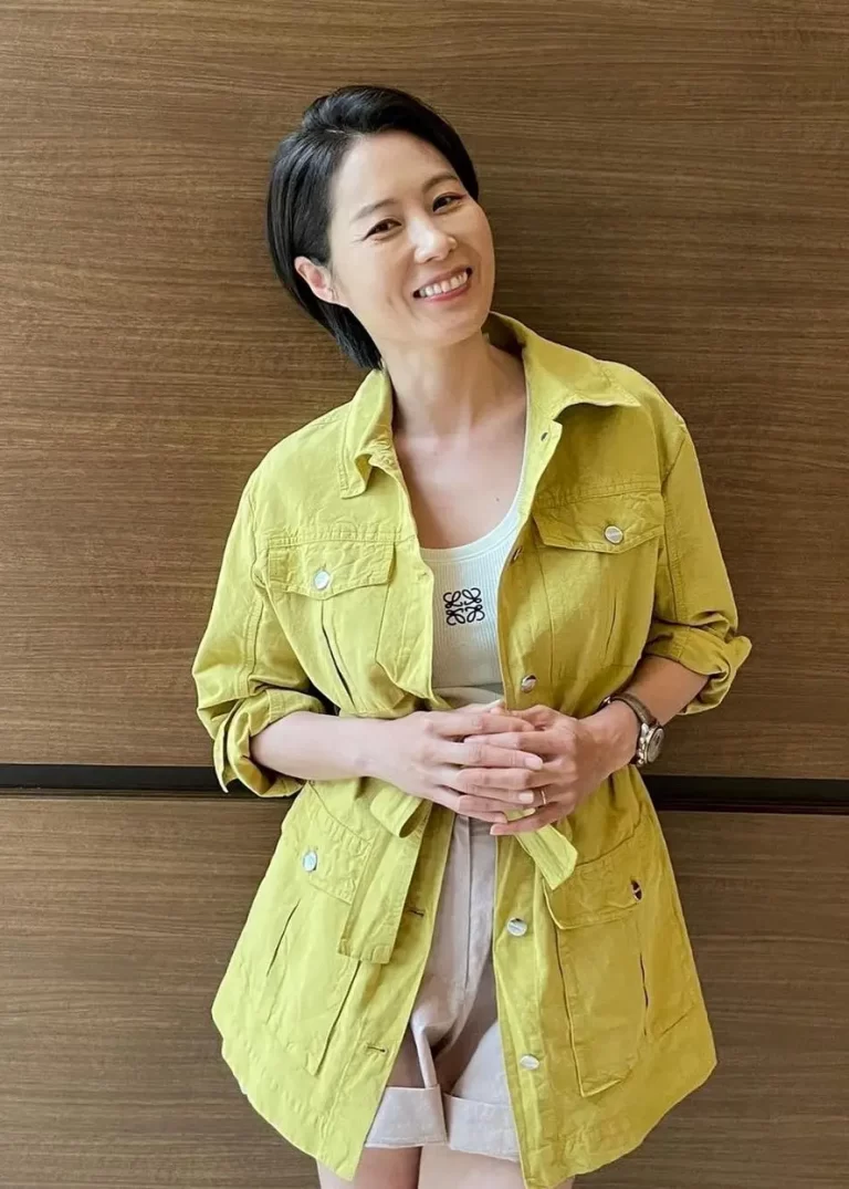 Moon So-Ri as Oh Seung-Sook in Queen Maker Kdrama 2023