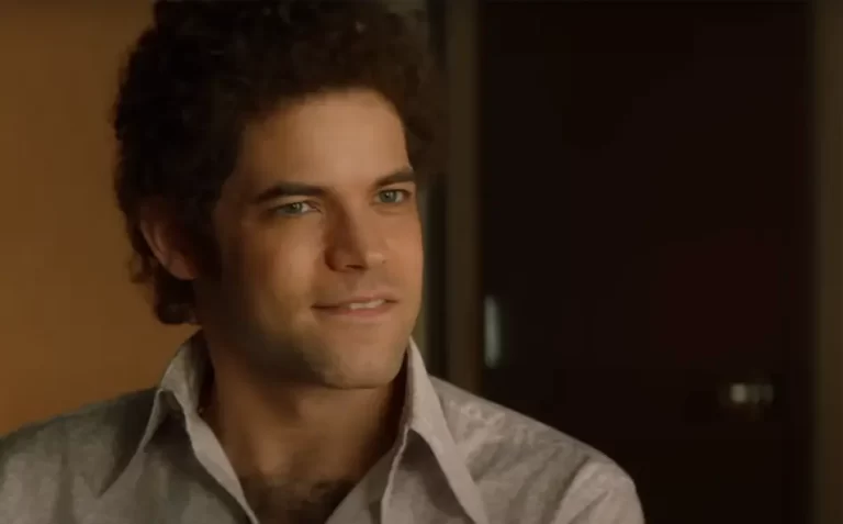 Jeremy Jordan in Spinning Gold Movie (2023)