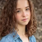 Ariella Glaser