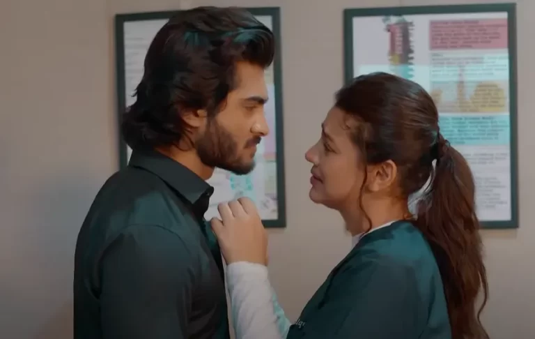 Zara Noor and Haroon Kadwani Jhoom Drama