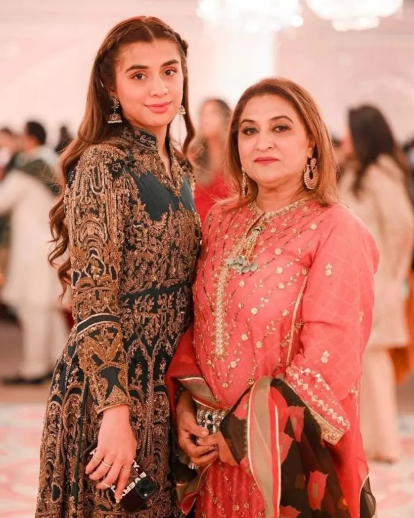 Yashmeera Jan - Gallery image 1