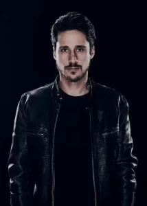 Peter Gadiot