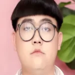 Mon Varakorn Varuncharoentham