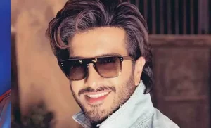 Feroze Khan share Picture With Son-1
