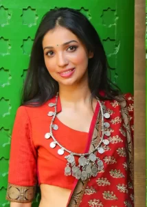 Kanika Dhillon