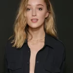 Phoebe Dynevor
