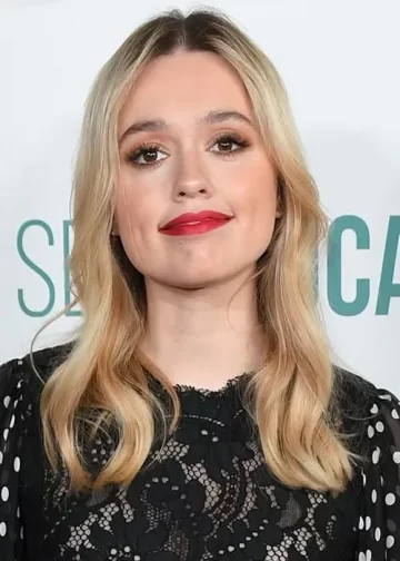 Aimee Lou Wood: Biography, Movies List - WeGreen Entertainment