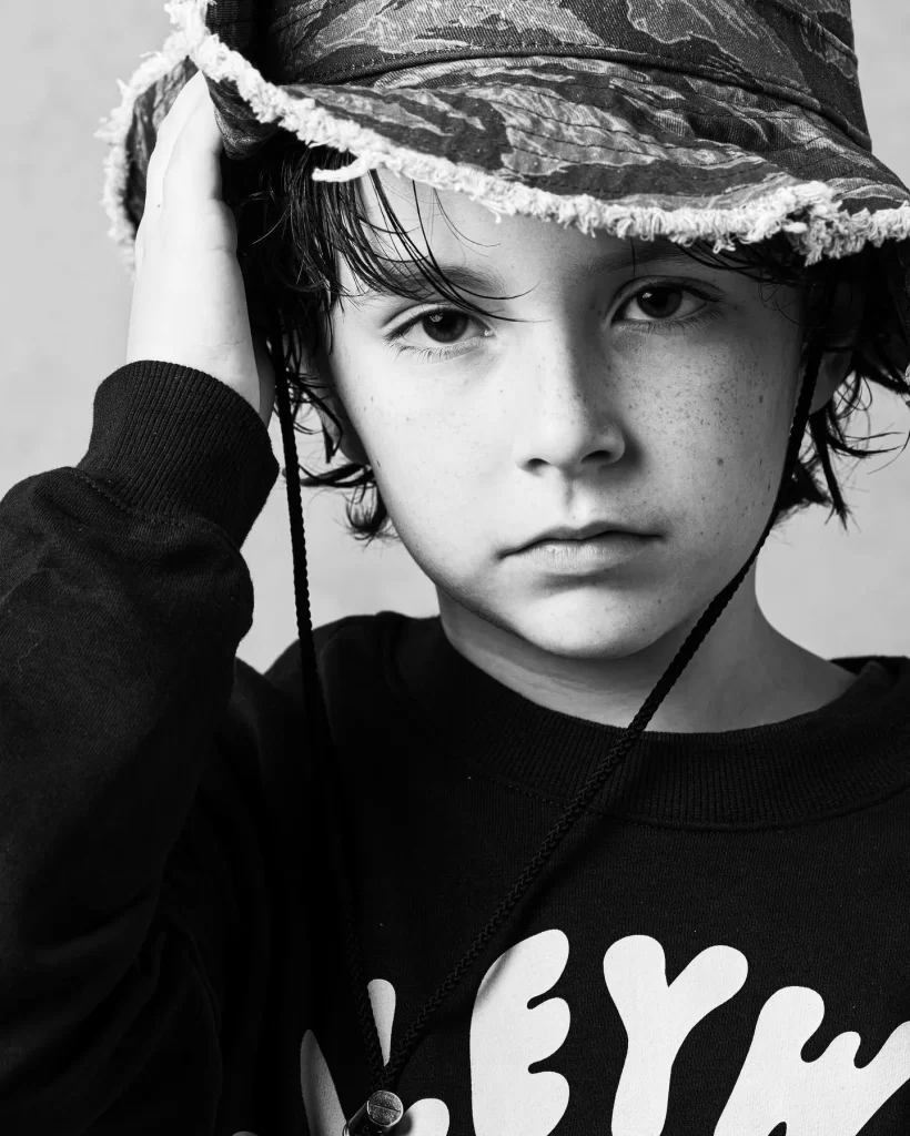 Connor Esterson - Gallery image 1