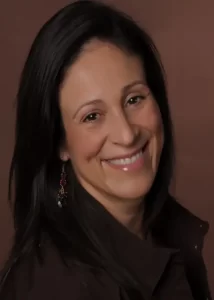 Elizabeth Avellán