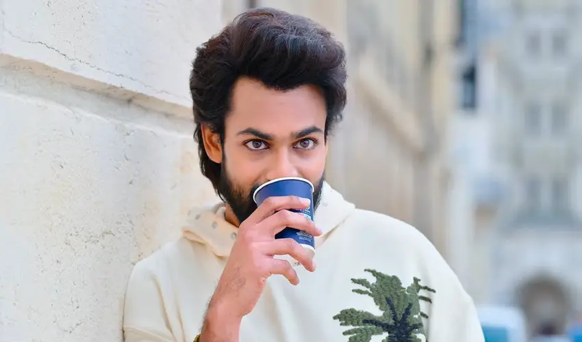 Panja Vaisshnav Tej In Aadikeshava movie cast