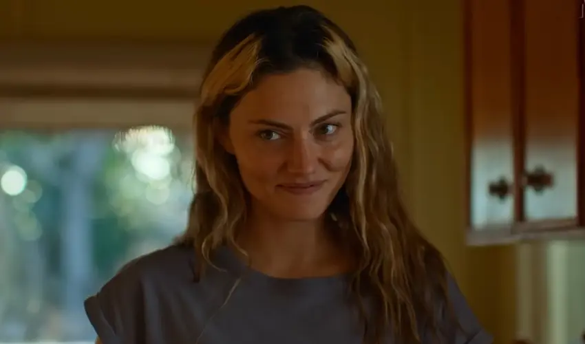 Phoebe Tonkin In Boy Swallows Universe Cast