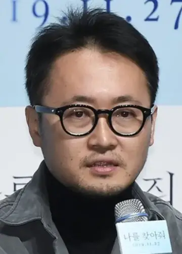 Kim Seung-Woo