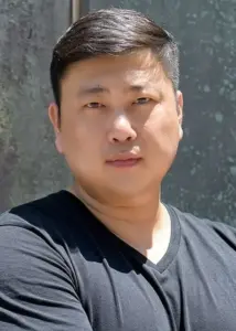 Heo Myung-Haeng
