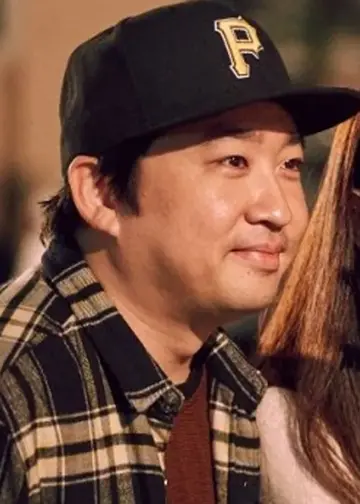 Myung Hyun-Woo (Director)