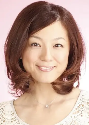 Yumi Kakazu
