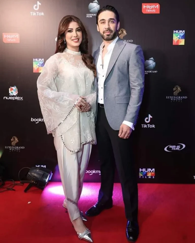 Mehwish Hayat and Ali Rehman Khan In Daghabaaz Dil Movie