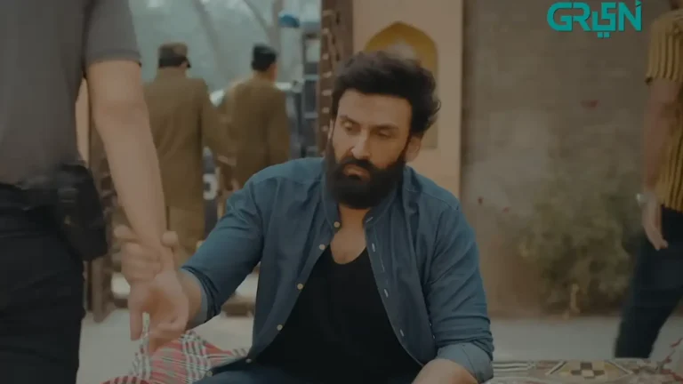 Sami Khan In Faraar Drama