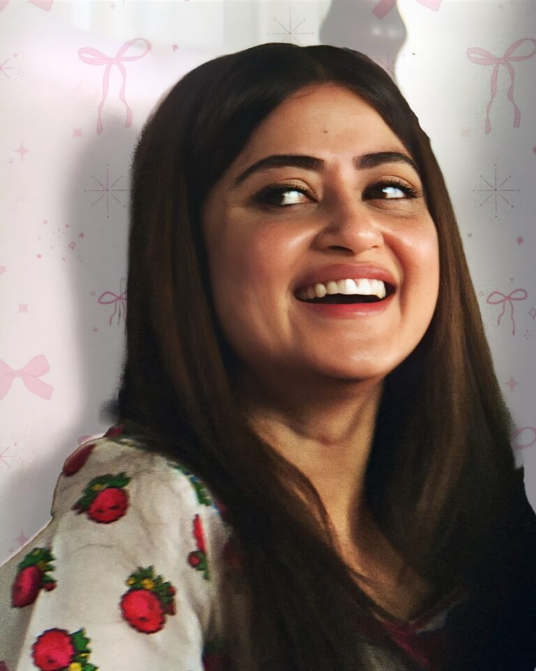 Sajal Aly in Main Manto Nahi Hoon