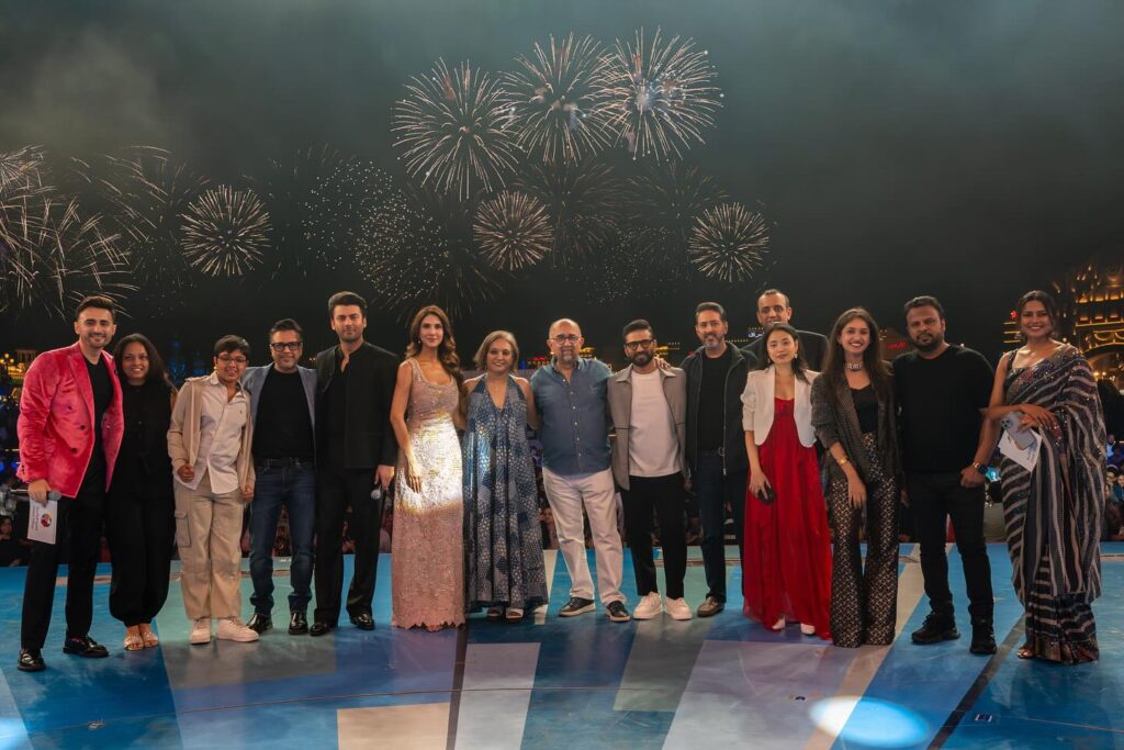 Fawad Khan & Vaani Kapoor Abir Gulaal Music Dubai