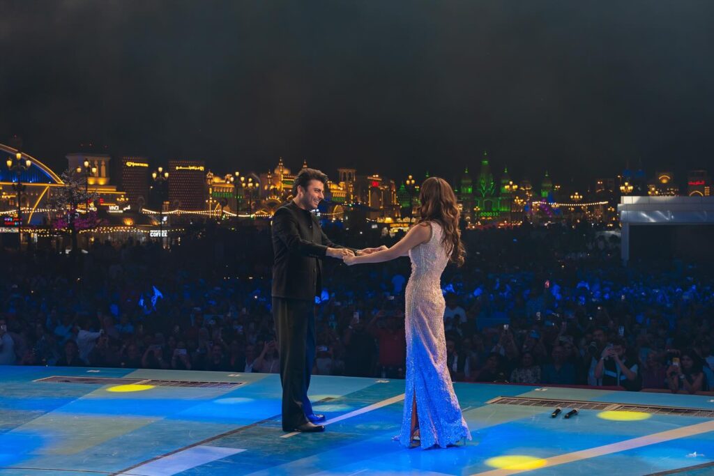 Fawad Khan & Vaani Kapoor Abir Gulaal Music Dubai