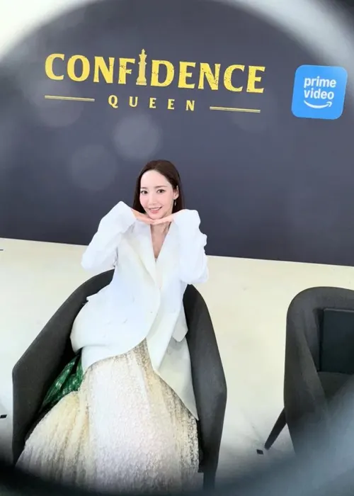 Confidence Queen