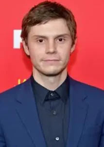 Evan Peters