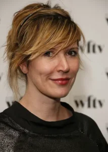 Julia Davis
