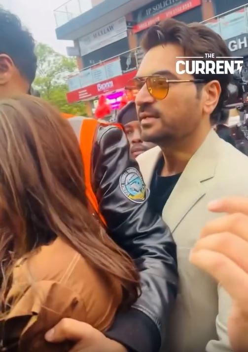 Video of Mahira Khan Harassed in London Love Guru