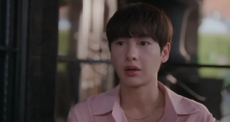 Gun Atthaphan Phunsawat In Burnout Syndrome Drama