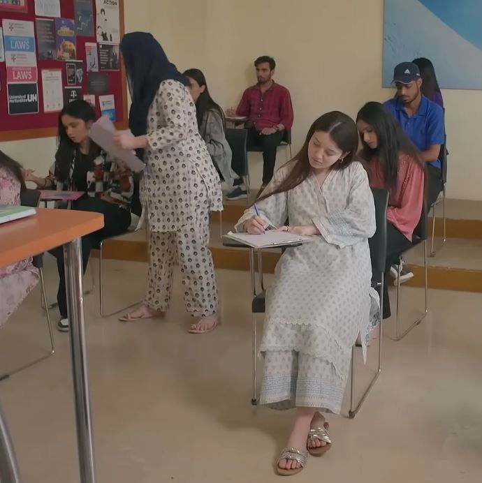 TikToker Sana Yousaf Act Pakistani Drama