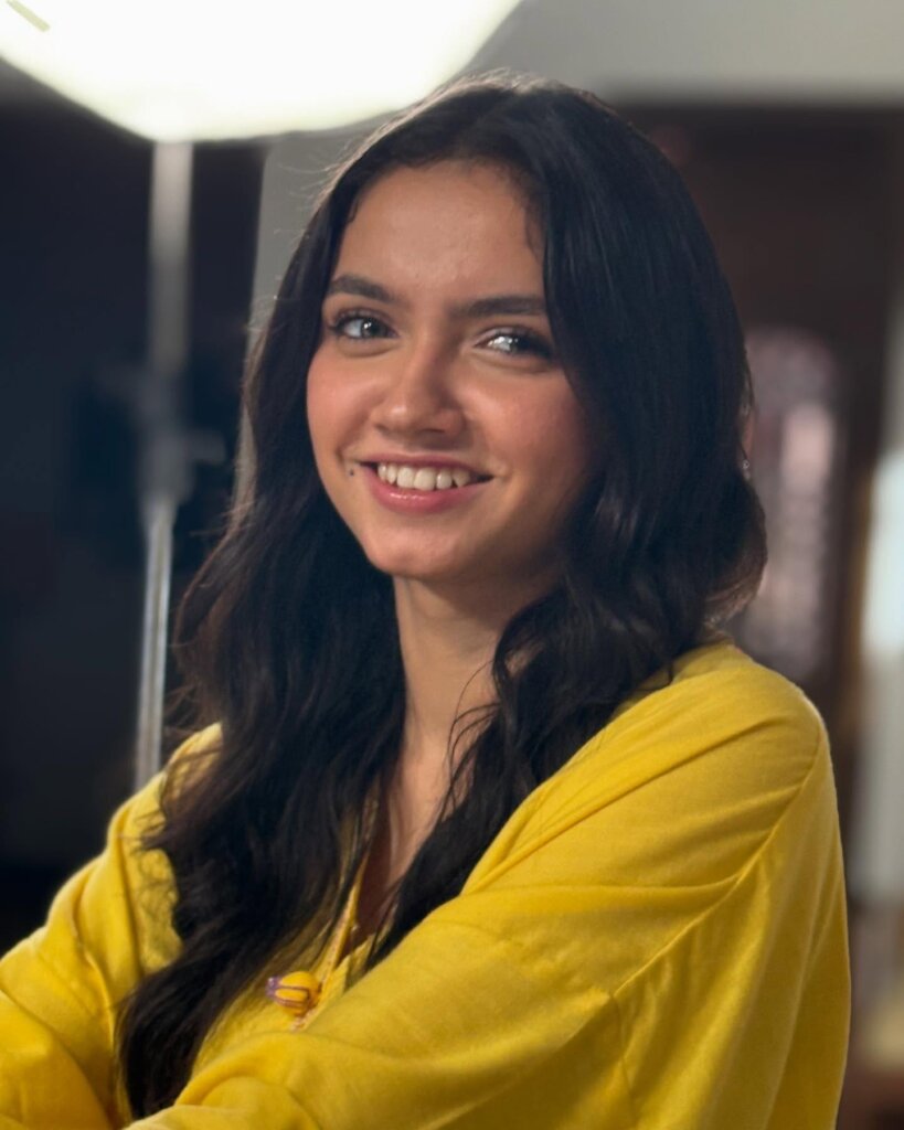 Aina Asif Age Young BBC URDU Interviews