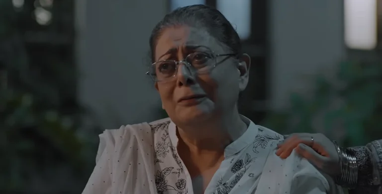 Seemi Raheel In Meri Uraan Drama Cast