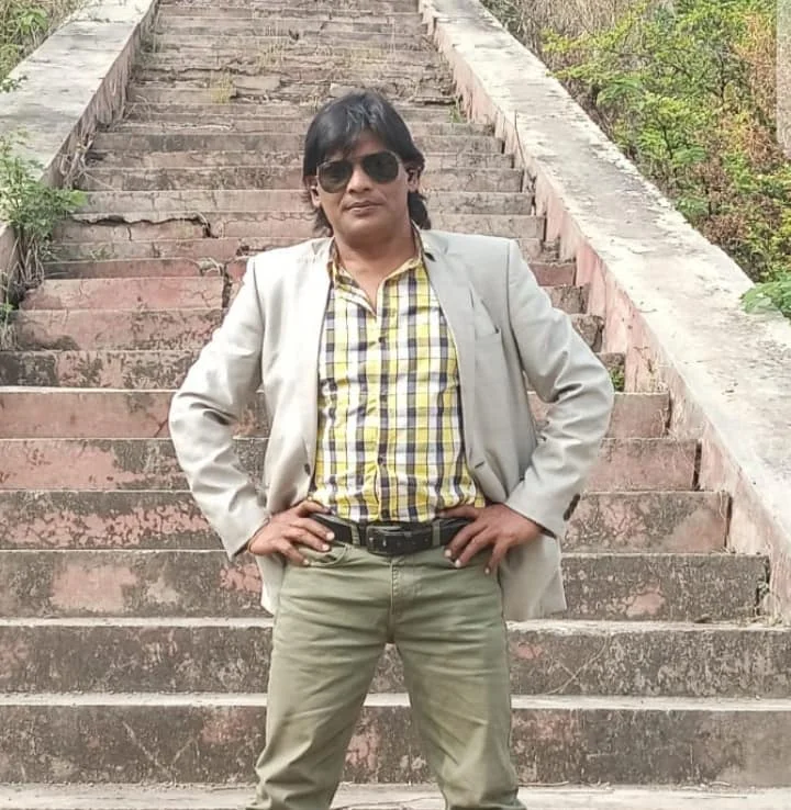 Amir Zaryab - Gallery image 1